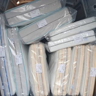 Matrace vozime klientům každý den za každého počasí 😀😀