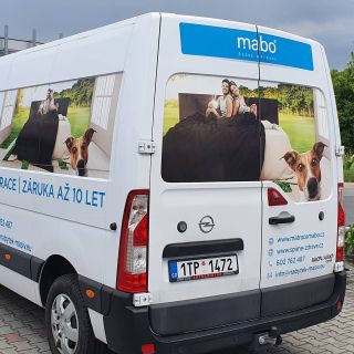 Zakoupené matrace nebo nábytek Vám rádi přivezeme až domů. Naše firemní dodávka je vždy připravená