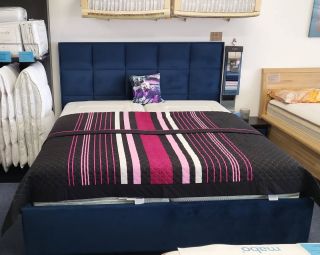 Novinka v naší nabídce. Postel Electra s celomasivni konstrukcí